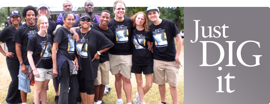 Matthew Dietz, Debbie Dietz, Keenya Robertson and the staff and friends of Housing Opportunities Project for Excellence, Inc., at the 50th Anniversary March on Washington for Jobs and Freedom